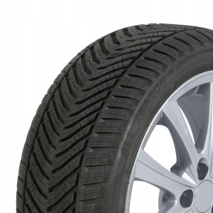 4x KORMORAN 225/40R18 92W All Season XL FR całoroczne 2024 r